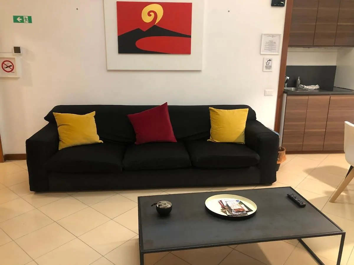 Casa Chiara Italia Classic Free Parking Neapol 0*,  Włochy