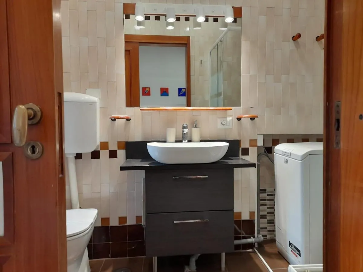 Casa Chiara Italia classic free parking Napoli 0*,  Italia
