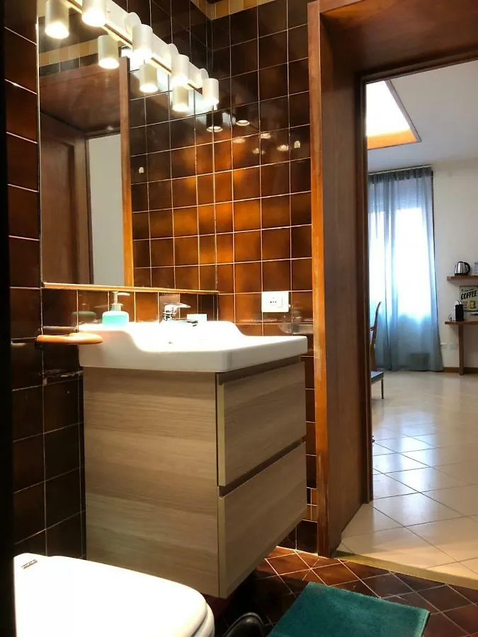 Casa vacanze Casa Chiara Italia classic free parking Napoli Italia